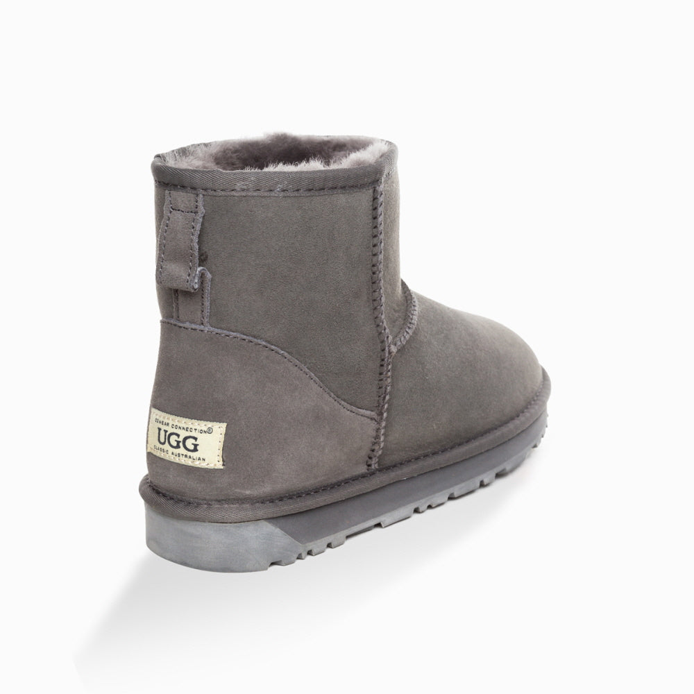 OZWEAR UGG CLASSIC III MEN'S MINI BOOTS(WATER RESISTANT) OB386