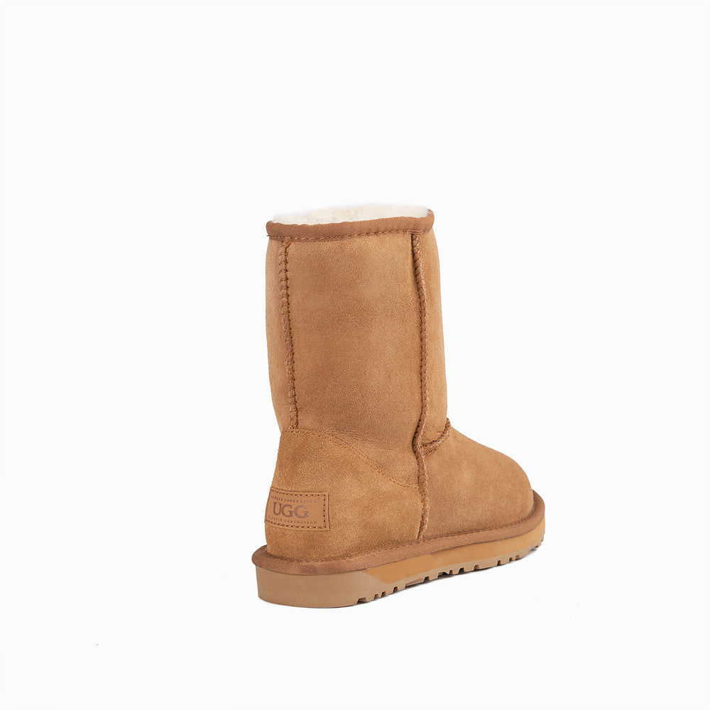 Chestnut hot sale uggs short